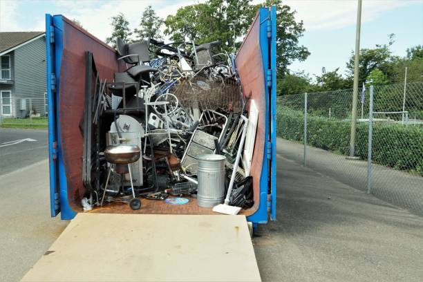Best Yard Waste Removal  in Riverside, CT